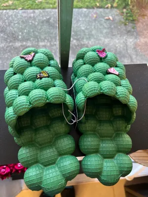 BUBBLE SLIDES GREEN