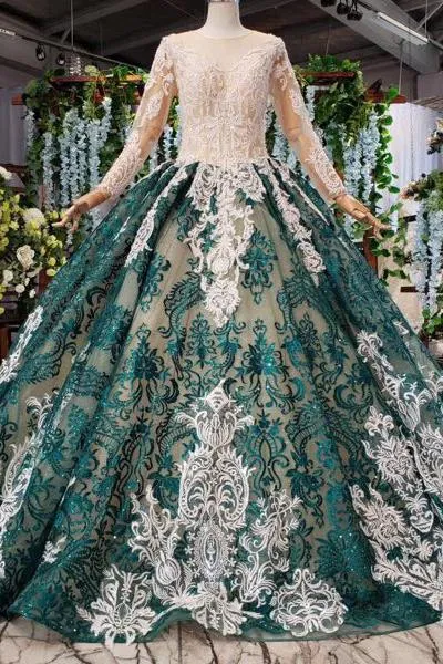 Long Sleeve Appliques Beading Quinceanera Dresses Ball Gown Vintage Wedding Dress MP209