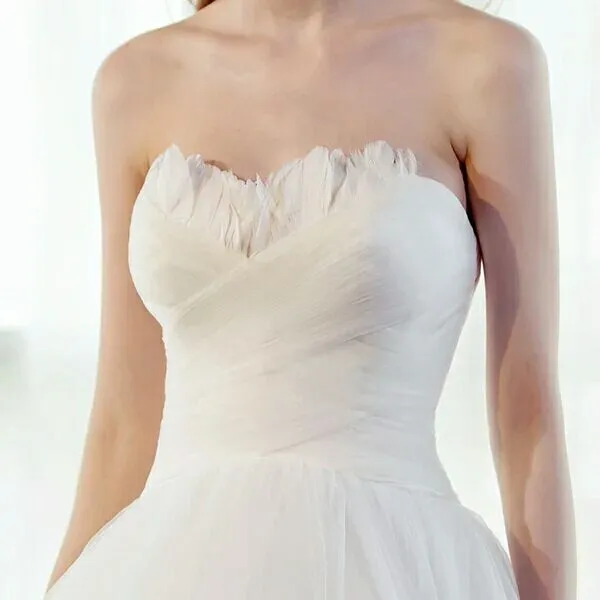Simple Elegant A-line Lace Up Sweetheart Long Wedding Dresses