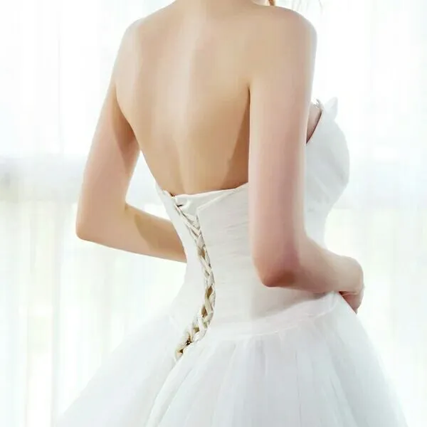 Simple Elegant A-line Lace Up Sweetheart Long Wedding Dresses