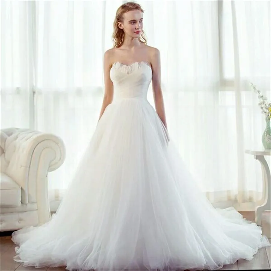 Simple Elegant A-line Lace Up Sweetheart Long Wedding Dresses
